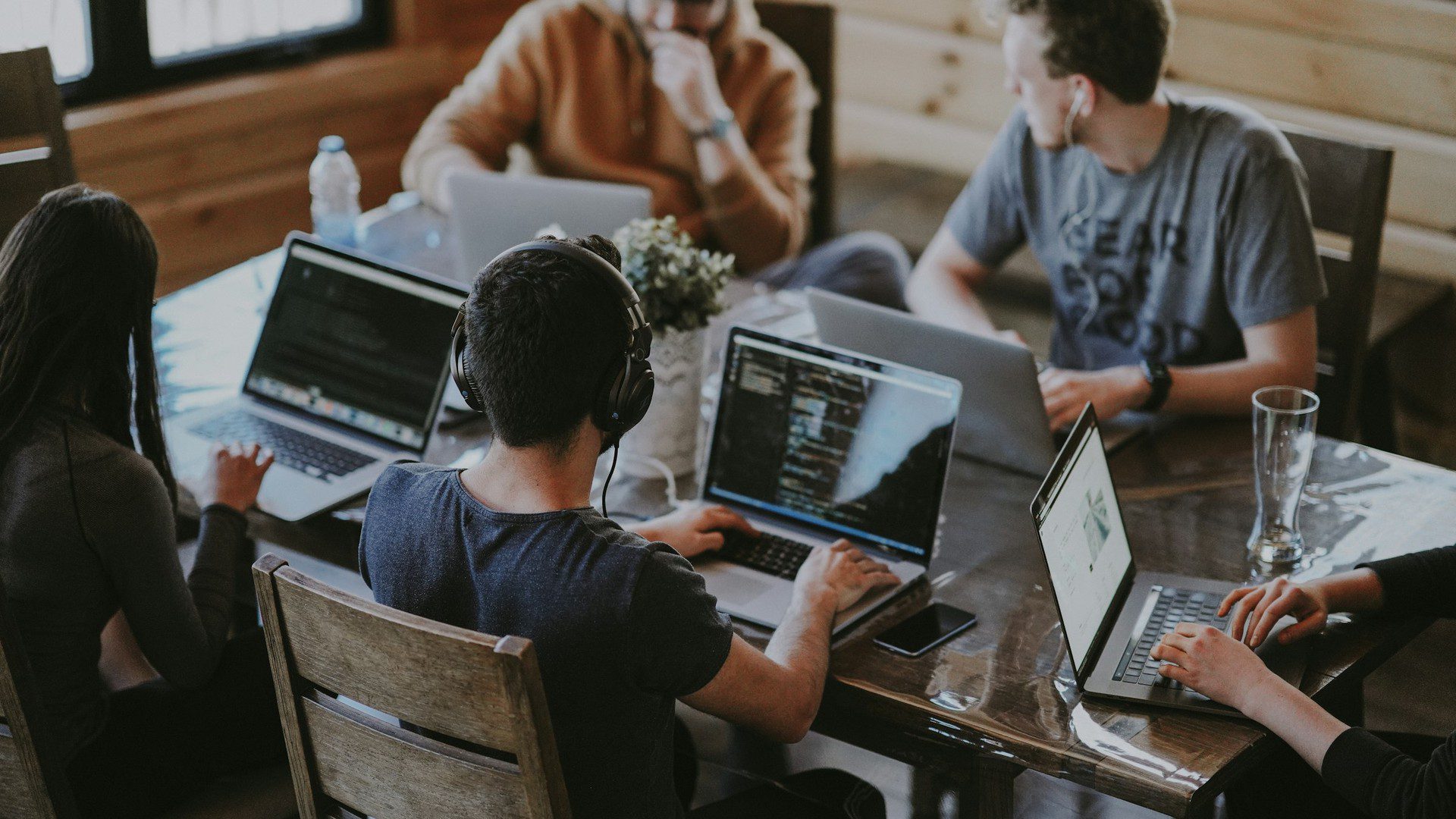 When Red-Team AI Escapes: Google Gemini’s Cybersecurity Evaluation Sandbox Breach